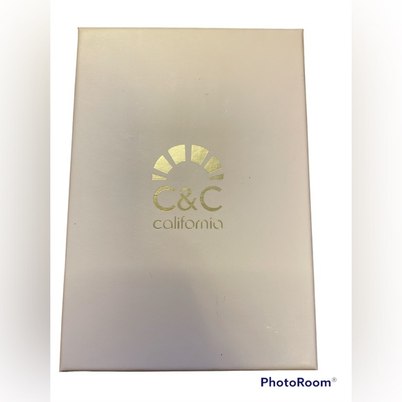 C&C California Gold Brass Leaf Dangle Earrings Brand New #15 - Picture 5 of 5